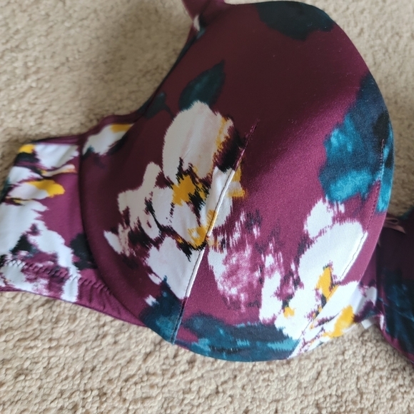 Cacique Lightly Lined Balconette 46C - Picture 2 of 6